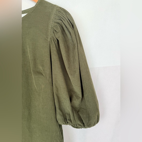 Velvet by Graham & Spencer Women's Eliah Corduroy Puff Sleeve Dress Relaxed Fit - Picture 4 of 9